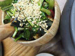 -云海肴·汽锅鸡·云南菜(天山百盛优客店)