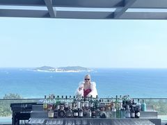 -瑰丽酒店·海吧·天际下午茶·现场DJ·天台酒吧