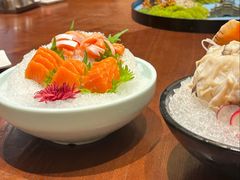 三文鱼-东海怡品海鲜豆捞(舟宿夜江店)