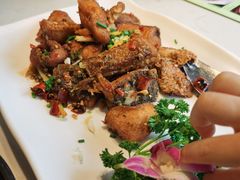 洪湖糍粑鱼-刘胖子家常菜·蹄花焖藕(中央花园店)