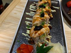 炙烤三文鱼牛油果卷-松鱼亭·和牛烧肉(协鑫广场店)