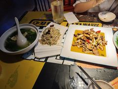 -嘎嘎鸭脑壳江湖菜(五里店)