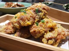 棒棒的蛋黄鸡翅-弄堂里·寻味杭州(湖滨银泰in77C区店)