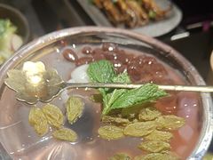 -麦凯伦烧烤·精酿超级工厂店(金桥总店)