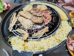 -胡悦里韩式烤肉(芝罘万达广场店)