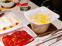 -海底捞火锅(杭州滨江九宜城店)