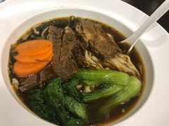 -康师傅私房牛肉面(申虹店)