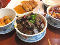 土冒血旺-炉小二铜锅牛蛙•川湘菜(三里屯店)