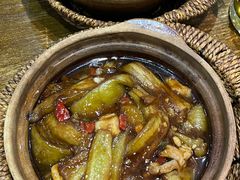咸鱼鸡粒茄子煲-熠盛粤味(永康路店)
