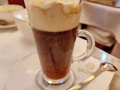 -Cafe Sacher(WIEN)