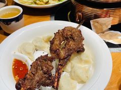 -娜仁图雅蒙古美食村(33小镇店)