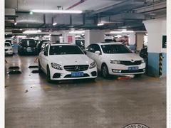 -中山公园-龙之梦停车场