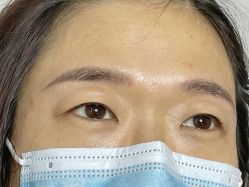 -一个差评成就的纹眉店