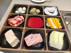 -海底捞火锅(金山路店)