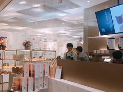 -奈雪的茶(市百一店)