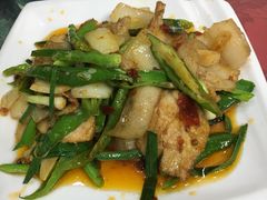 -乡土特色.冷锅鱼.牦牛肉汤锅