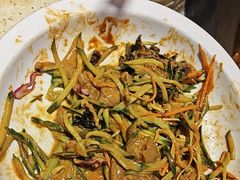 -山里屯铁锅炖·东北菜(康桥店)