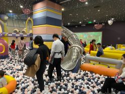 -MELAND CLUB亲子乐园·派对·餐厅(北京芳圆里ID MALL店)