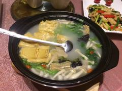 -东方御花园酒店