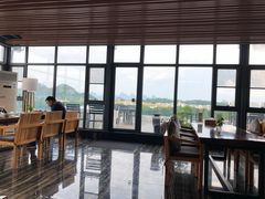 靠窗位-维纳斯酒店-忆咖啡观景餐厅(象山公园店)
