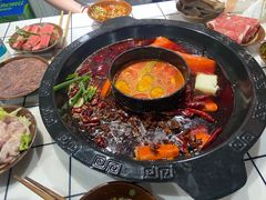 -扎起市井老火锅(乐山总店)