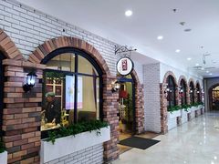 -闫府私房菜(经四路万达店)