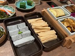 -蘑界·野生菌火锅(深业上城店)