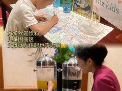 -深圳星河丽思卡尔顿酒店