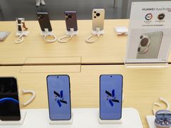 -华为授权体验店(中山公园来福士)