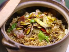 牛肝菌焖饭-红蕃干锅·脆皮香辣虾(南屏街金鹰店)