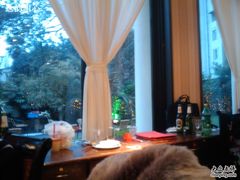 靠窗位-老洋房花园饭店(绍兴路店)