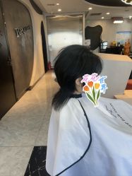 -TOP HAIR SALON