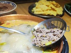 -洱火云南酸菜牛肉火锅(石景山当代商城店)