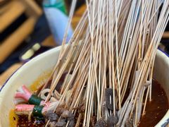 -拈签一笑黄牛肉辣卤串串