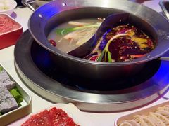 -钢管厂五区小郡肝串串香(奥克斯广场锦城万达店)