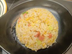 -许哥东北烧烤·铁丳烤串·宫后夹肉(繁花中心店)