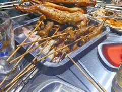 -马路牙子烧烤音乐酒馆(望京店)