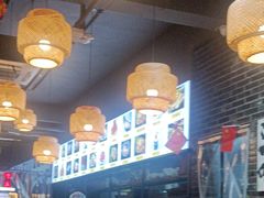 -老房老舍重庆火锅(假日城市店)