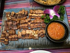 -香巴拉云南餐厅(华莱坞店)