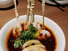 红油脱骨鸡爪-太二酸菜鱼(沈阳万象城店)