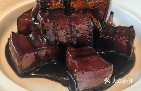 Old Ginger Braised Pork