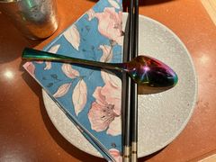 -浩海火燒雲傣家菜(静安芮欧店)