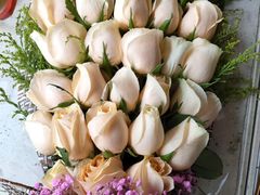 -玫瑰之约(花之语鲜花店)