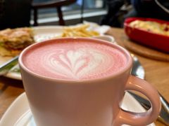 红丝绒拿铁-ZEMOCAFE·FUSION FOOD(西交利物浦店)