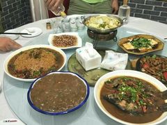 -百味园土菜馆(迎宾东路店)