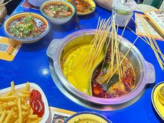 -马路边边火锅串串(观前街店)