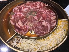 -猪啊牛呀羊啊铜盘烤肉(正大广场店)