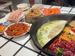 -朱光玉火锅馆(正弘城店)