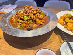 -俭寨大盘鸡·手抓肉·烧烤新疆菜(乌苏路店)