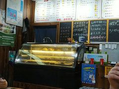 -何太太馄饨面铺(大浒东苑店)